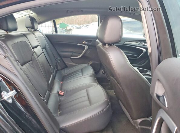 2G4GL5EX6H9105695 2017 BUICK REGAL Black Rear seats view