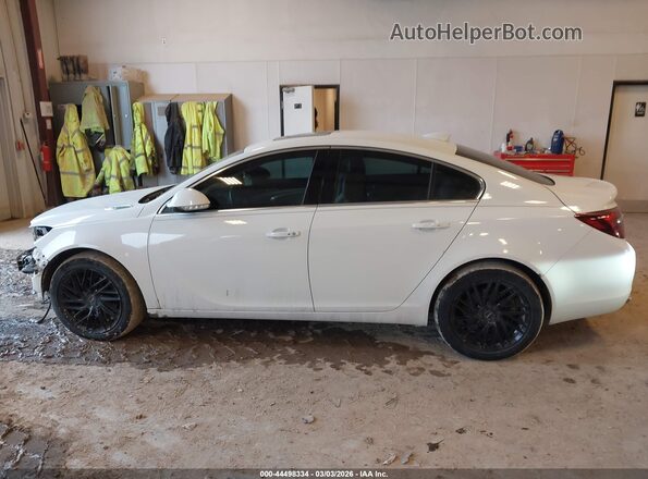 2G4GS5GX9G9103776 2016 BUICK REGAL White 360 interior view