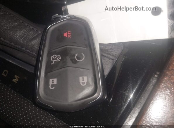 2G61M5S32K9127809 2019 CADILLAC XTS White Dashboard view