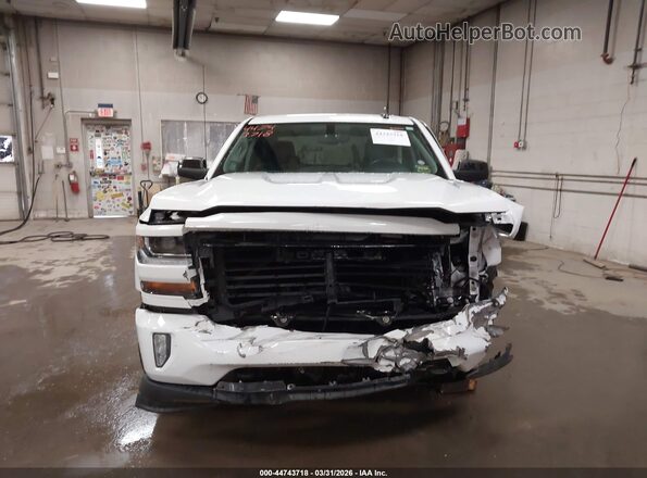 2GCVKPEC4K1179100 2019 CHEVROLET SILVERADO White Vista interior trasera