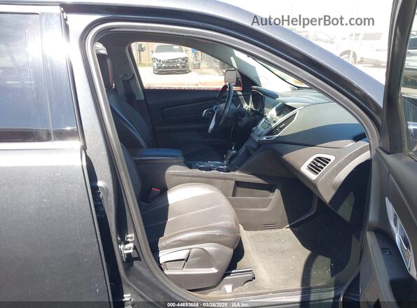 2GKFLPE38H6136199 2017 GMC TERRAIN Gray Widok wnętrza z przodu