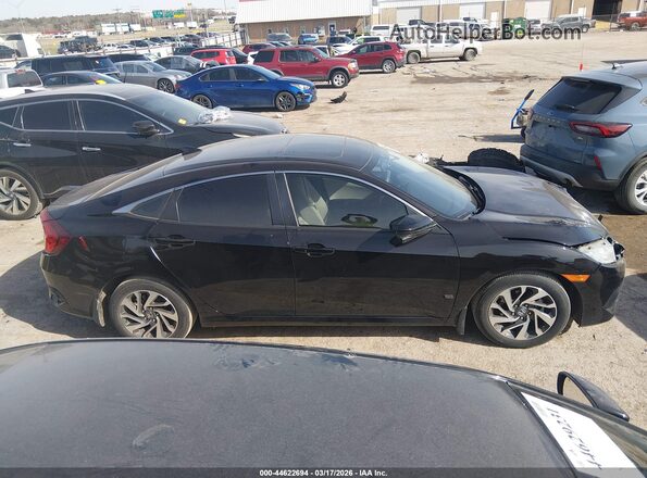 2HGFC2F78HH575201 2017 HONDA CIVIC Black Rear interior view