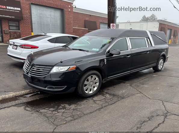 2LJMJ5LT2JBL00380 2018 LINCOLN MKT Black Przód lewy