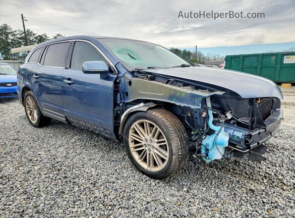 2LMHJ5AT1JBL01284 2018 LINCOLN MKT Blue Przód prawy