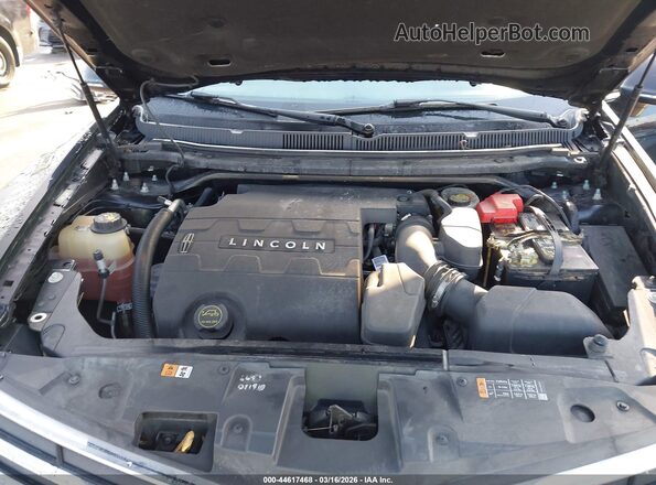 2LMHJ5FKXJBL01008 2018 LINCOLN MKT Black Widok z tyłu