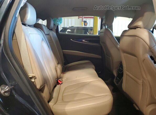 2LMPJ6J96MBL00934 2021 LINCOLN NAUTILUS Gray 