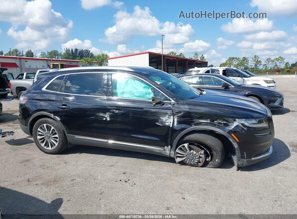 2LMPJ6J99NBL21505 2022 LINCOLN NAUTILUS Black Widok z przodu