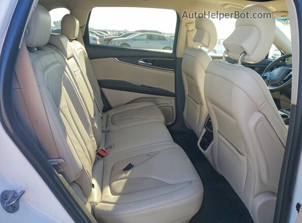2LMPJ6K93KBL24815 2019 LINCOLN NAUTILUS White 