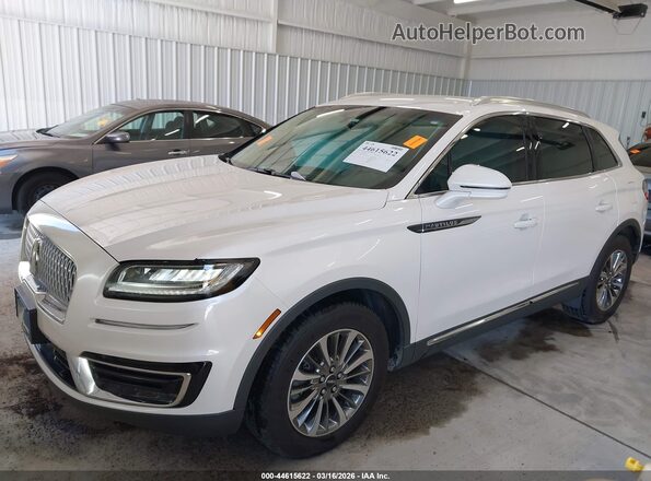2LMPJ6K98KBL24437 2019 LINCOLN NAUTILUS White Առջևի ձախ երեք քառորդ տեսարան