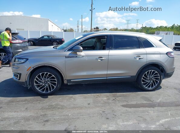 2LMPJ6L96KBL13385 2019 LINCOLN NAUTILUS Серебряный 