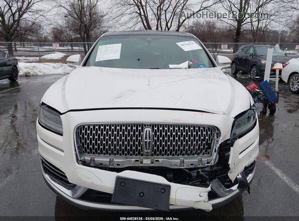 2LMPJ8L95KBL16838 2019 LINCOLN NAUTILUS Белый Вид щитка приборов
