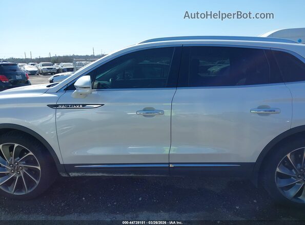 2LMPJ8LP2KBL31375 2019 LINCOLN NAUTILUS White სალონის 360-გრადუსიანი ხედი