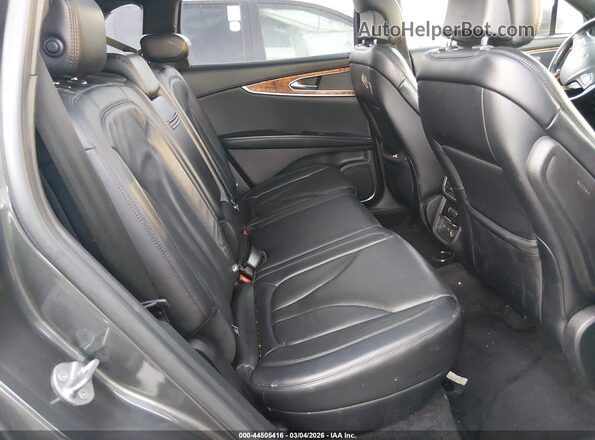 2LMPJ8LR2JBL13801 2018 LINCOLN MKX Gray VIN sticker view