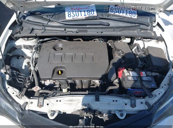 2T1BURHE2JC123615 2018 TOYOTA LL White Вид ззаду