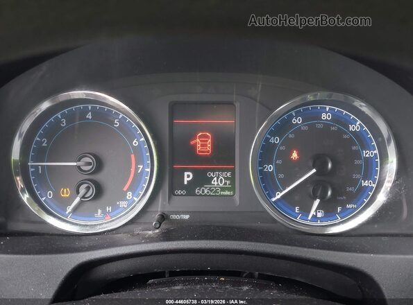 2T1BURHE2JC996085 2018 TOYOTA LL Black Հետևի նստատեղերի տեսք