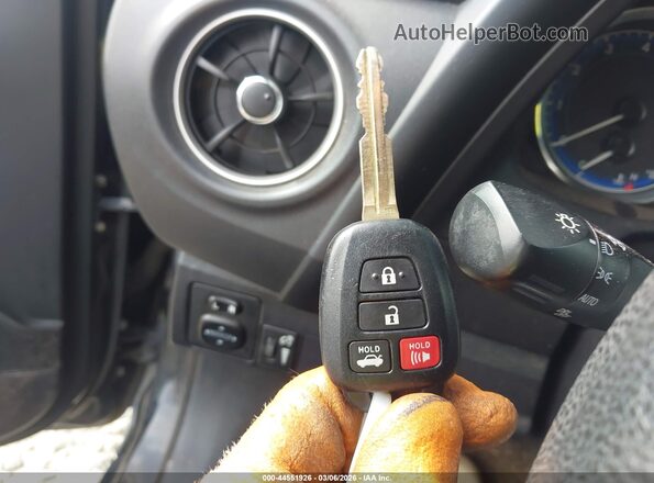 2T1BURHE4HC862902 2017 TOYOTA LL Black Vista del salpicadero