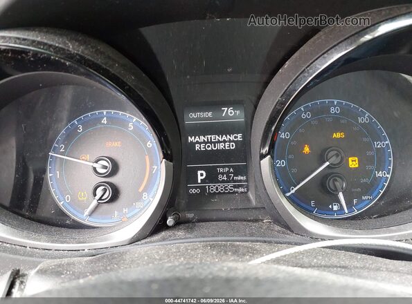 2T1BURHE6GC556959 2016 TOYOTA LL Silver Vista de los asientos traseros