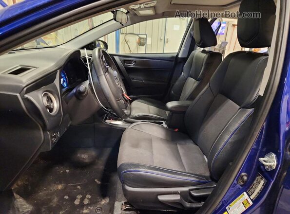 2T1BURHE9JC006565 2018 TOYOTA LL Синий Вид салона спереди