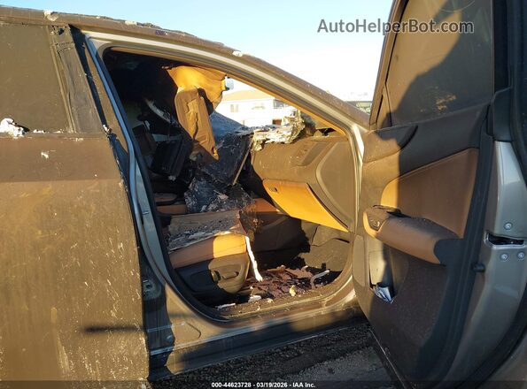 2T2ADCAZ5RC012330 2024 LEXUS NX 250 Gold Widok wnętrza z przodu
