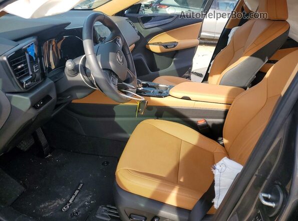 2T2ADCAZXRC009049 2024 LEXUS NX Gray Vista interior delantera