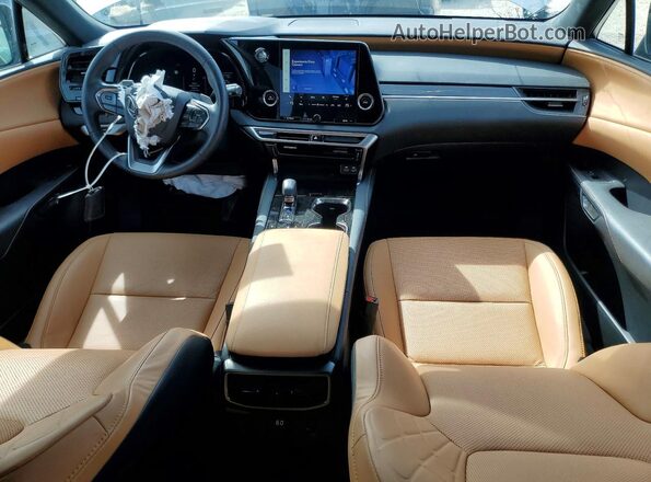 2T2BAMBA0SC056639 2025 LEXUS RX Silver Dashboard view