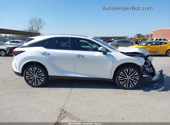 2T2BAMBA4RC035724 2024 LEXUS RX 350 Белый Вид задней части салона