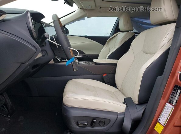 2T2BAMCA2TC132152 2026 LEXUS RX Brown Widok wnętrza z przodu