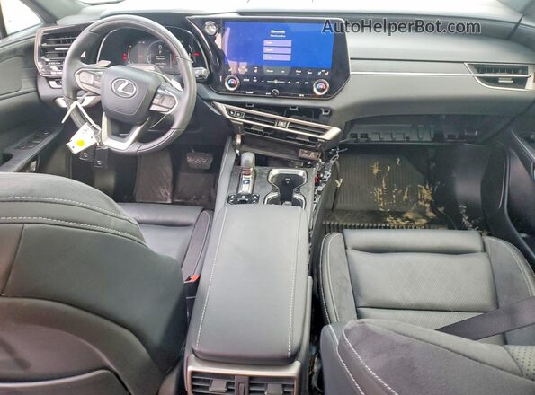 2T2BAMCA3RC076361 2024 LEXUS RX Red Vista del salpicadero