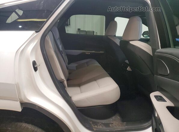 2T2BAMCA5RC066916 2024 LEXUS RX White უკანა სალონის ხედი
