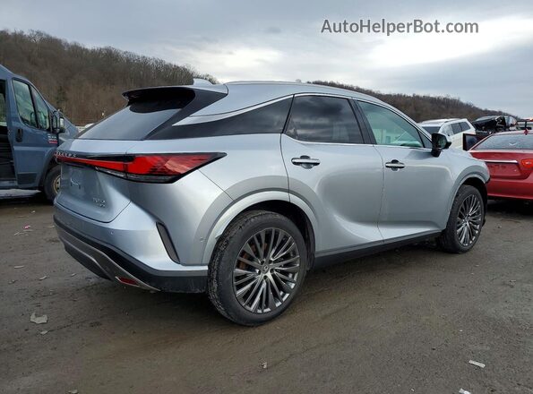 2T2BAMCA8PC021076 2023 LEXUS RX Silver Tył prawy
