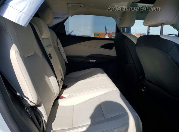 2T2BAMCA9RC047026 2024 LEXUS RX Silver უკანა სალონის ხედი