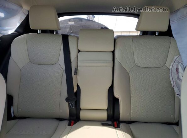 2T2BAMCA9RC047026 2024 LEXUS RX Silver უკანა სავარძლების ხედი