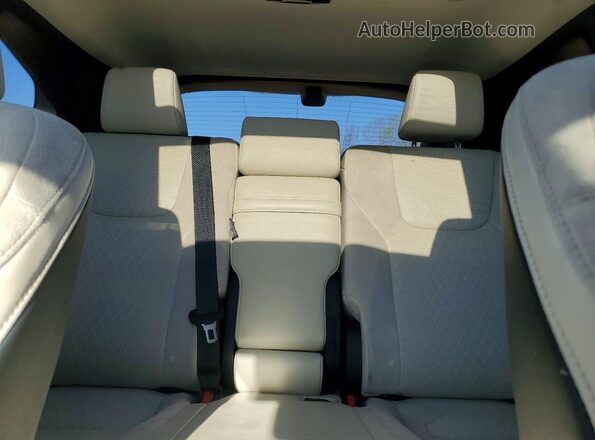 2T2BAMCAXRC058634 2024 LEXUS RX Blue Rear seats view