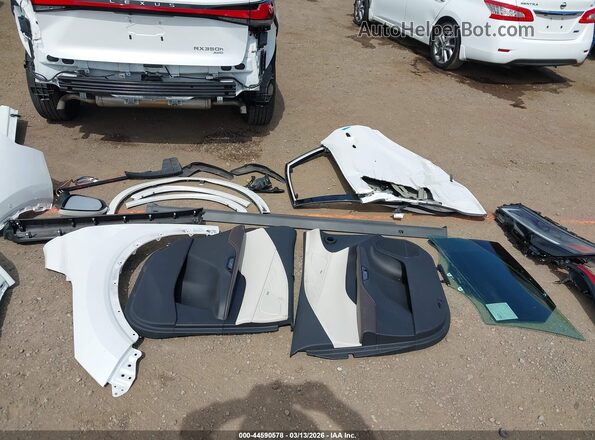 2T2BBMCA4PC021539 2023 LEXUS RX 350H White 