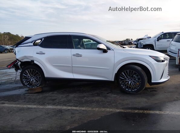 2T2BBMCA5RC043181 2024 LEXUS RX 350H White Вид задньої частини салону