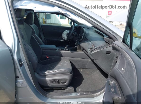 2T2BCMEA5RC011082 2024 LEXUS RX 500H Silver წინა სალონის ხედი