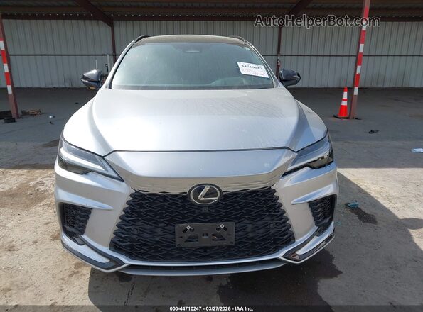 2T2BCMEA5RC011082 2024 LEXUS RX 500H Silver უკანა სალონის ხედი