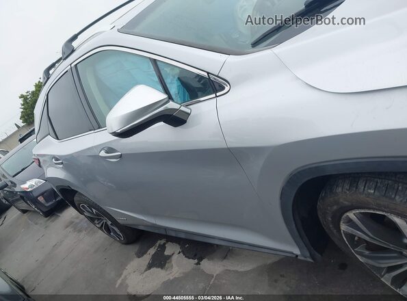 2T2BGMCA1GC004148 2016 LEXUS RX 450H Silver უკანა სალონის ხედი