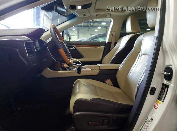 2T2BZMCA6GC019058 2016 LEXUS RX White წინა სალონის ხედი