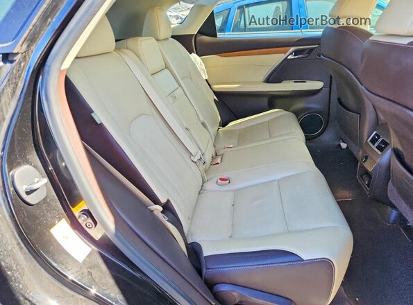 2T2BZMCA6HC071310 2017 LEXUS RX Черный Вид задних сидений