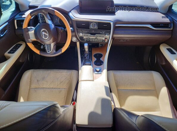 2T2BZMCA6HC071310 2017 LEXUS RX Черный Вид панели приборов