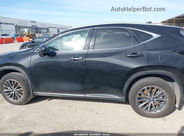 2T2GGCEZ0SC067155 2025 LEXUS NX 350 Черный Вид задней части салона