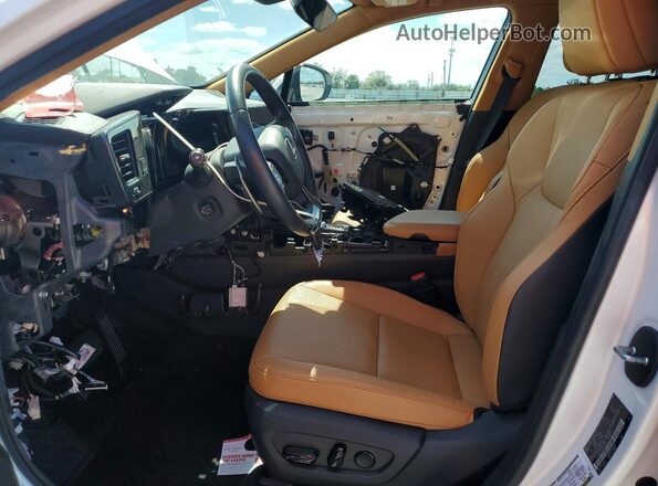 2T2GGCEZ1NC011570 2022 LEXUS NX White Вид салону спереду