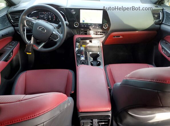 2T2GGCEZ4TC103169 2026 LEXUS NX Белый Вид панели приборов