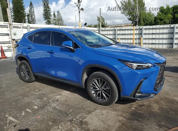 2T2GGCEZ6NC015792 2022 LEXUS NX Blue Front right