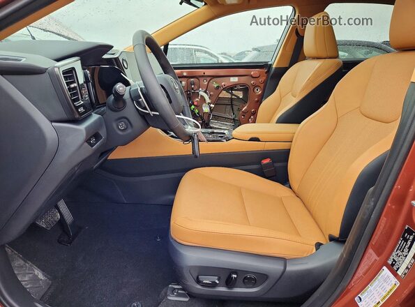 2T2GGCEZ8TC106754 2026 LEXUS NX Orange Widok wnętrza z przodu