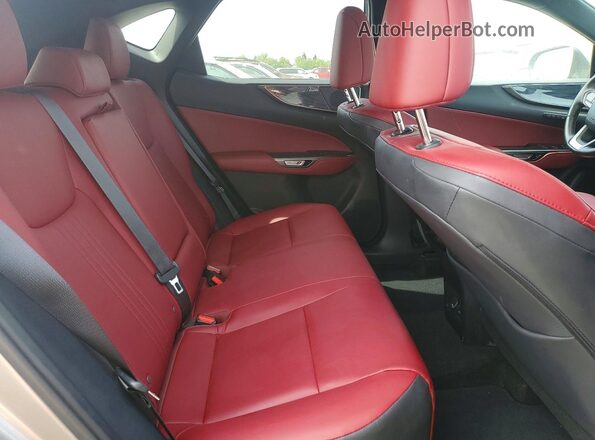 2T2GGCEZXRC035193 2024 LEXUS NX Gray Vista interior trasera