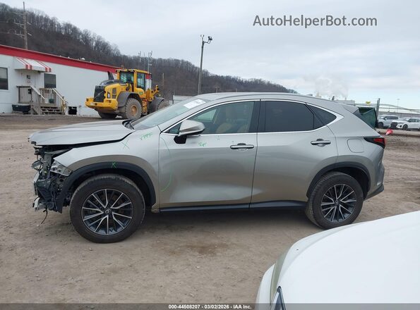 2T2GKCEZ2RC022470 2024 LEXUS NX 350H Желто-коричневый 