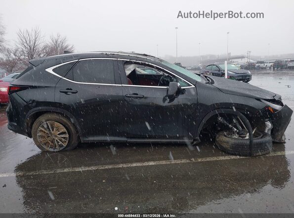 2T2GKCEZXSC051186 2025 LEXUS NX 350H Black Widok wnętrza z tyłu