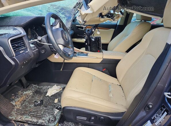 2T2HZMDA3NC323809 2022 LEXUS RC Gray Front interior view